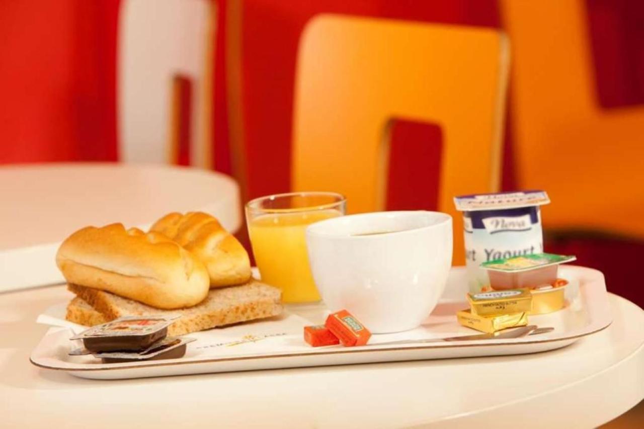 Premiere Classe Tours Sud - Joue Les Tours Esterno foto